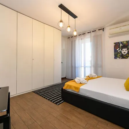 Apartmán Desenzanoloft Official Partner Marriott Homes & Peschiera Fantasy Apartment's Peschiera del Garda