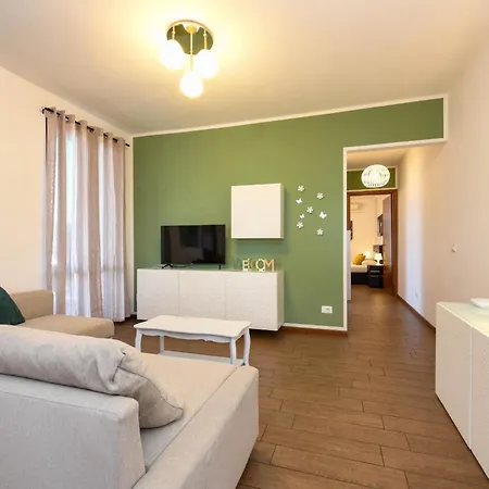 Desenzanoloft Official Partner Marriott Homes & Peschiera Fantasy Apartment's
