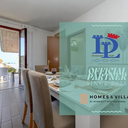 Desenzanoloft Official Partner Marriott Homes & Peschiera Fantasy Apartment's Apartment