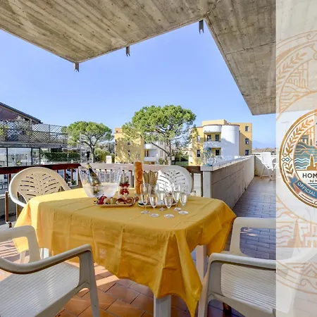 Peschiera Fantasy Apartment's Desenzanoloft Official Partner Homes & By Marriott Bonvoy Apartamento *