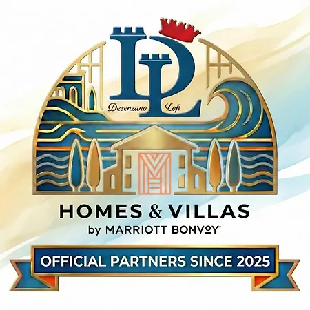 Peschiera Fantasy Apartment's Desenzanoloft Official Partner Homes & By Marriott Bonvoy * 페스키에라델가르다