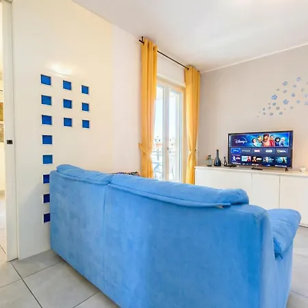 Peschiera Fantasy Apartment's Desenzanoloft Official Partner Homes & By Marriott Bonvoy 페스키에라델가르다